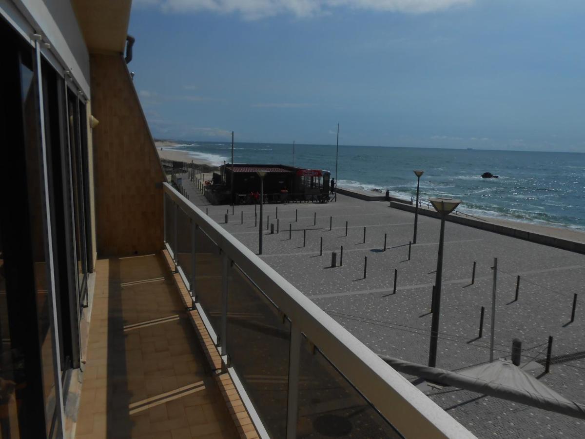 Casa Na Praia Do Mindelo Exterior foto